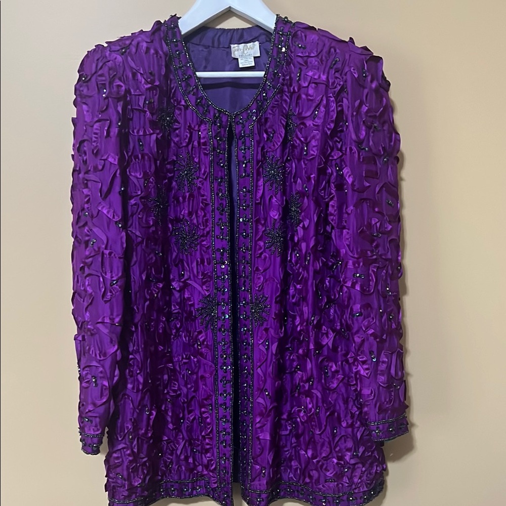 TAN-CHH Elegant Purple open front jacket. Size 2X. 100% pure silk. Vintage